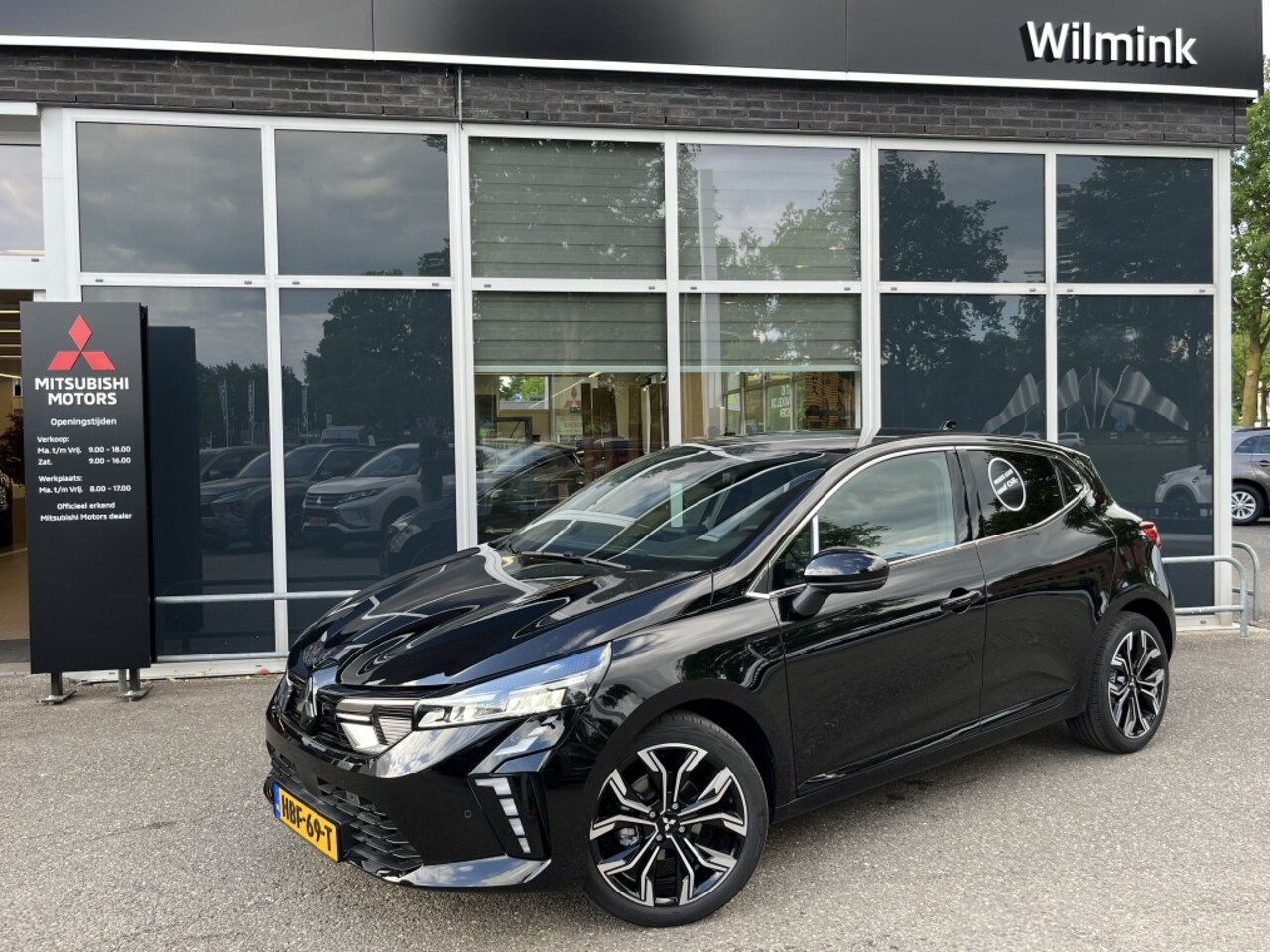 Mitsubishi Colt - 1.0T MT First Edition | Stoelverwarming | Cruise Control | Apple - AutoWereld.nl