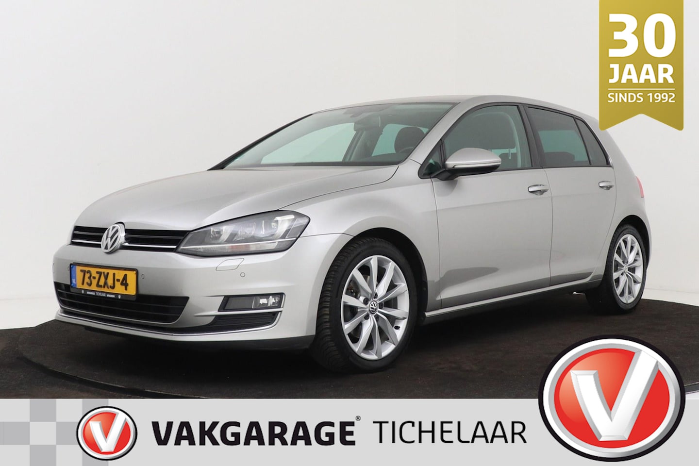 Volkswagen Golf - 1.2 TSI Highline | Org NL | Keyless | Xenon | Navigatie | - AutoWereld.nl