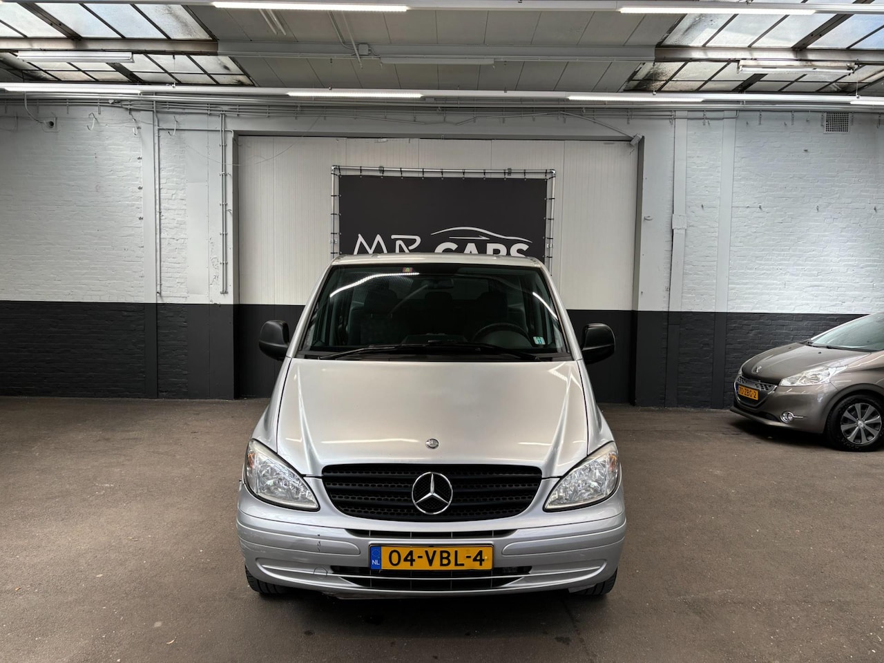 Mercedes-Benz Vito - 111 CDI 320 Lang DC luxe Airco - AutoWereld.nl