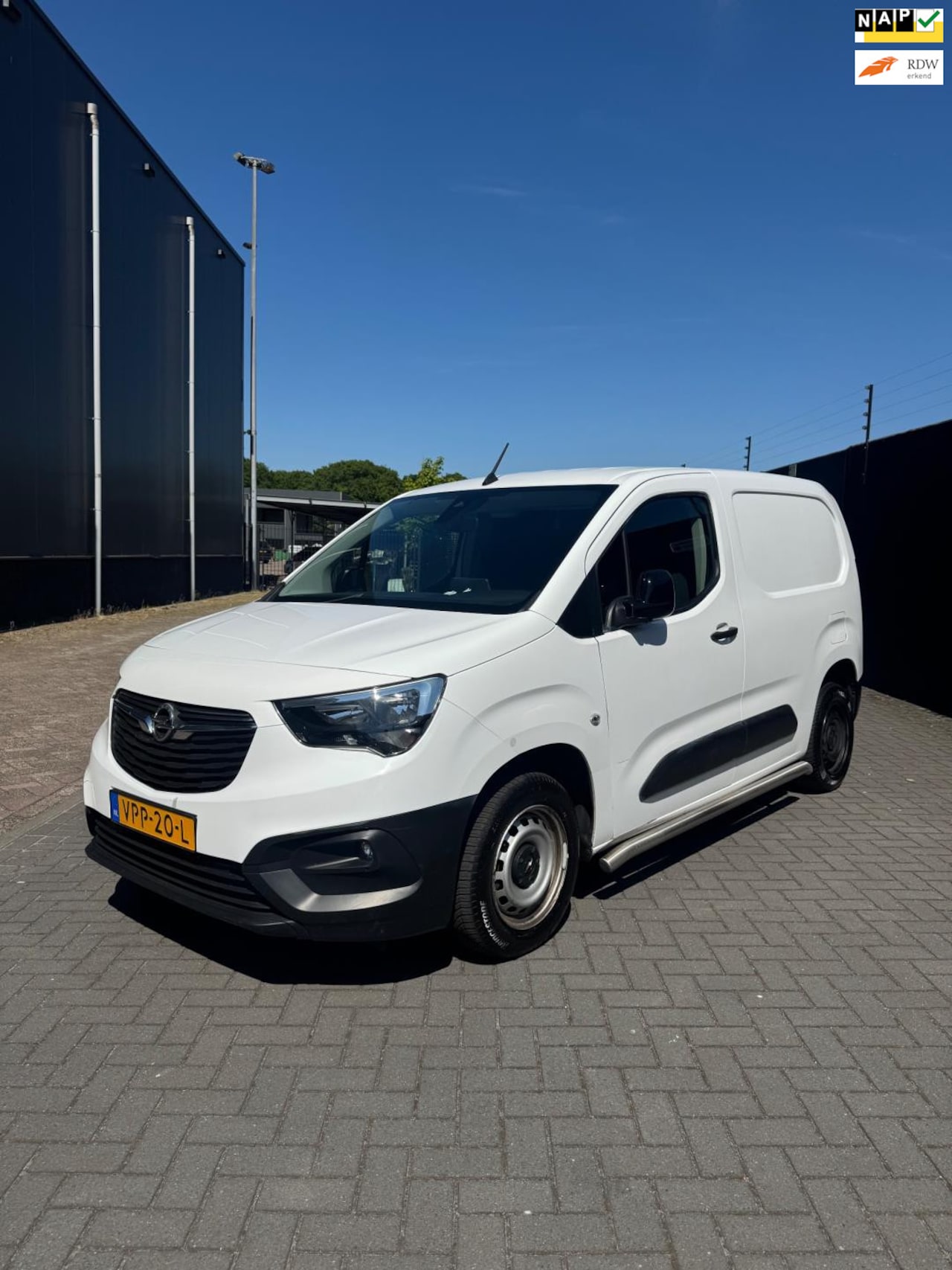 Opel Combo - 1.5D L1H1 Edition 1.5D L1H1 Edition - AutoWereld.nl