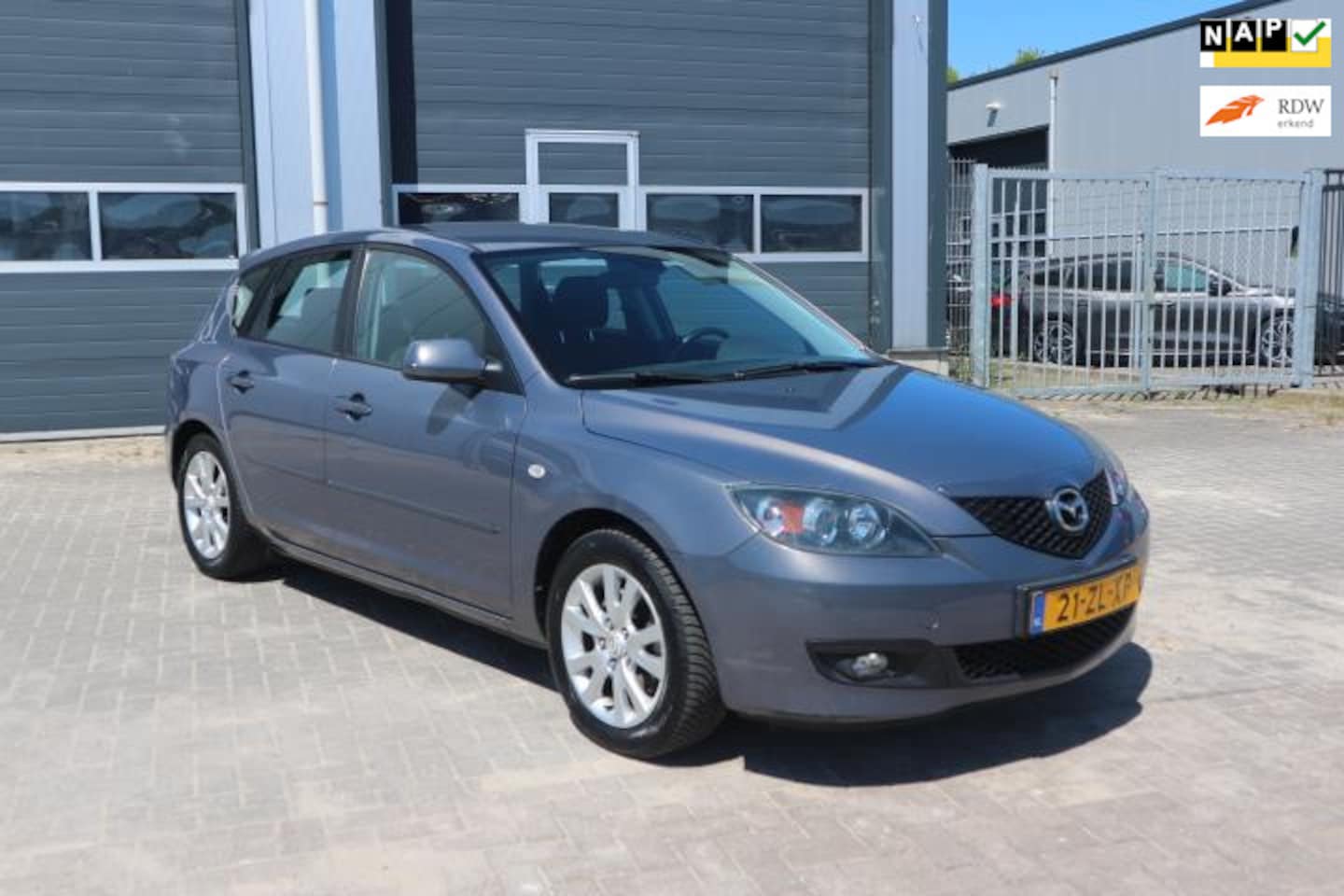 Mazda 3 - 2.0 CiTD Executive 2.0 CiTD Executive - AutoWereld.nl