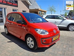 Volkswagen Up! - BlueMotion 1.0 groove up Pano, cruise, zeldzame oranje metalic kleur Navi, parkeersensoren