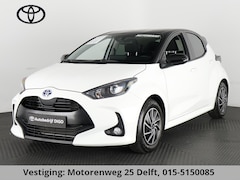 Toyota Yaris - 1.5 HYBRIDE BLACK & WHITE GARANTIE 3-2034 AUTOMAAT. CLOUD NAVI. SLECHTS 17.000 KM