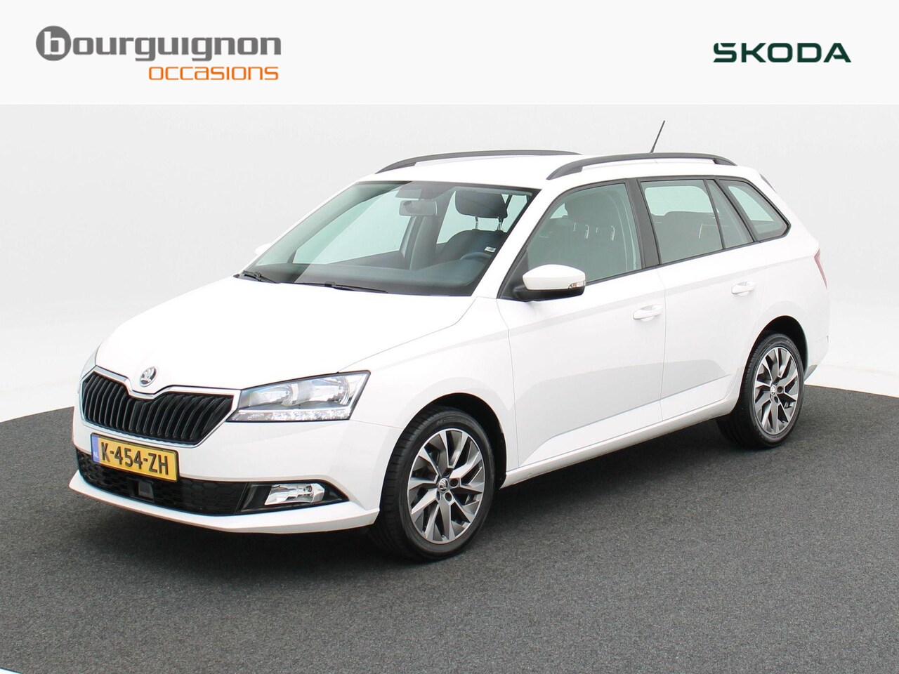 Skoda Fabia Combi - 1.0 TSi Business Edition | Airco | Cruise Control | Parkeersensoren | Navigatie | Carplay - AutoWereld.nl