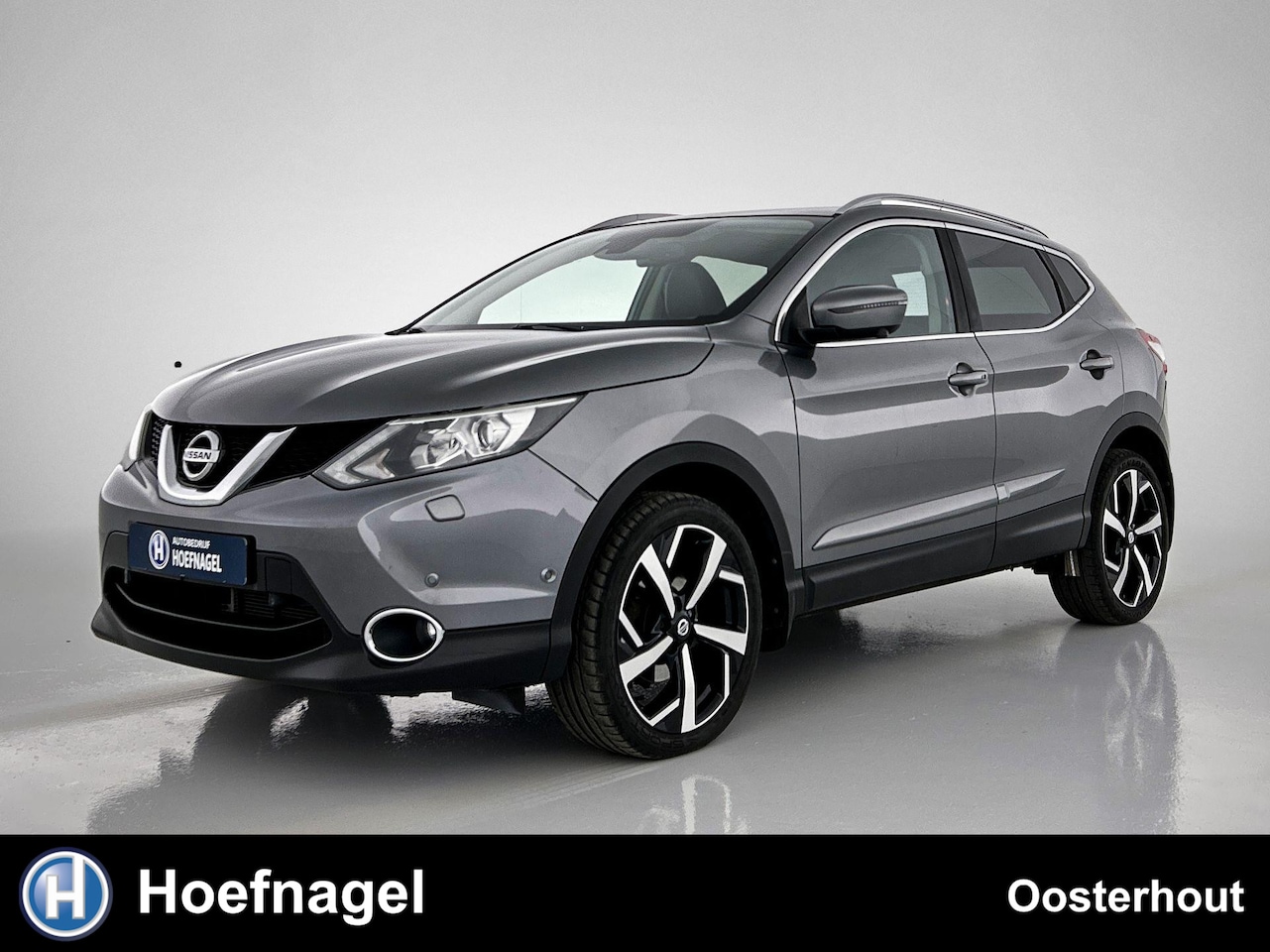 Nissan Qashqai - 1.2 Tekna | Navigatie | Trekhaak | Cruise Control | Stoelverwarming | Panoramadak | Parkee - AutoWereld.nl