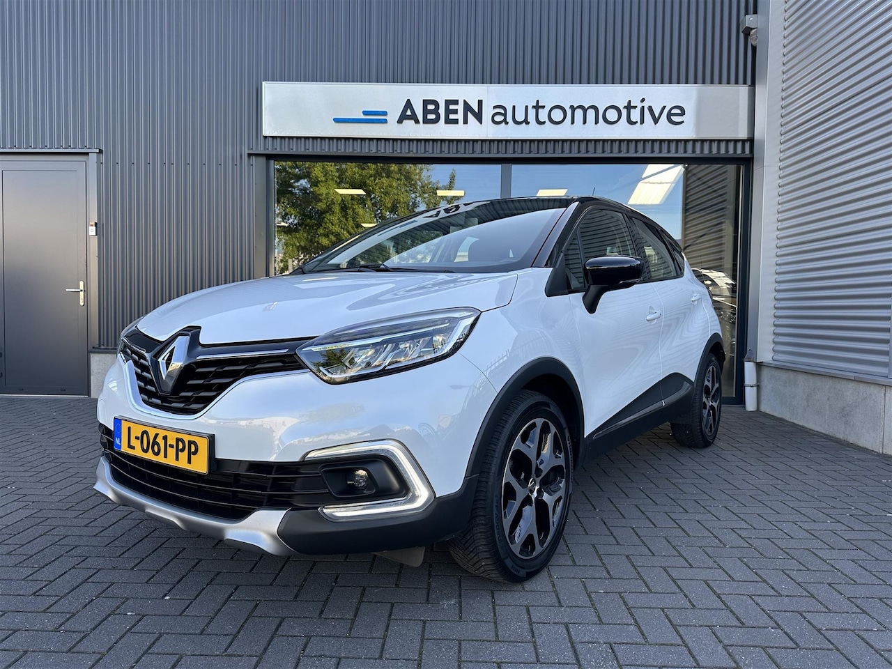 Renault Captur - TCE 120PK Intens Automaat (BOSE|FULL LED|NAVI|17") - AutoWereld.nl