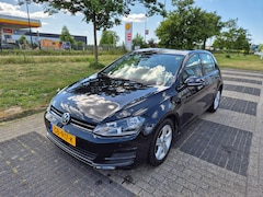Volkswagen Golf - 1.2 TSI Easyline