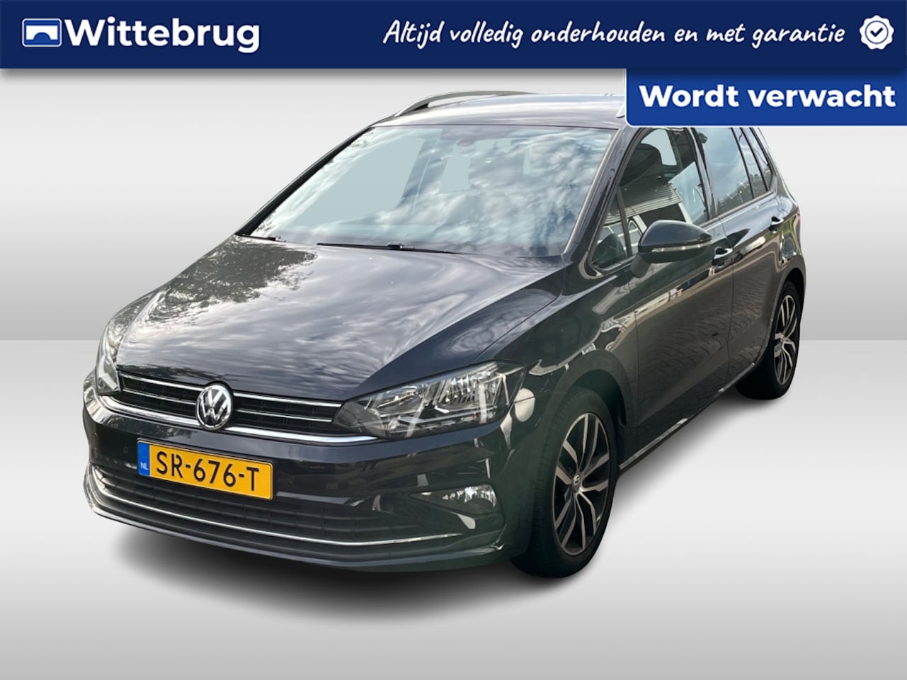 Volkswagen Golf Sportsvan - 1.0 TSI Comfortline / Navigatie / Camera / Leder / Parkeersensoren V+A / - AutoWereld.nl