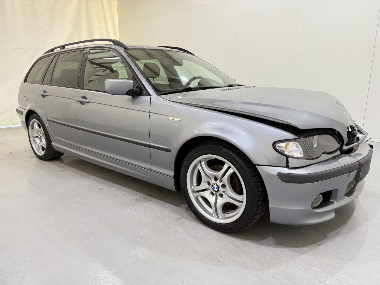 BMW 3-serie Touring - 318i Clima/Pano - AutoWereld.nl