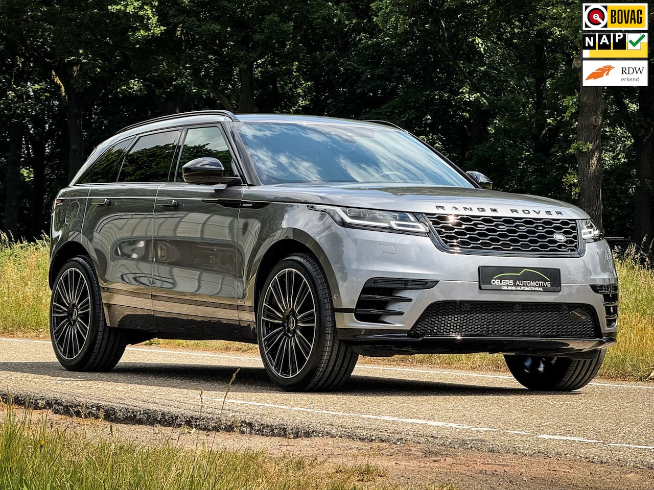 Land Rover Range Rover Velar - 2.0 P250 Turbo AWD R-Dynamic SE | Adaptive cruise | Panorama | Clima | Leder | Metalic | 1 - AutoWereld.nl