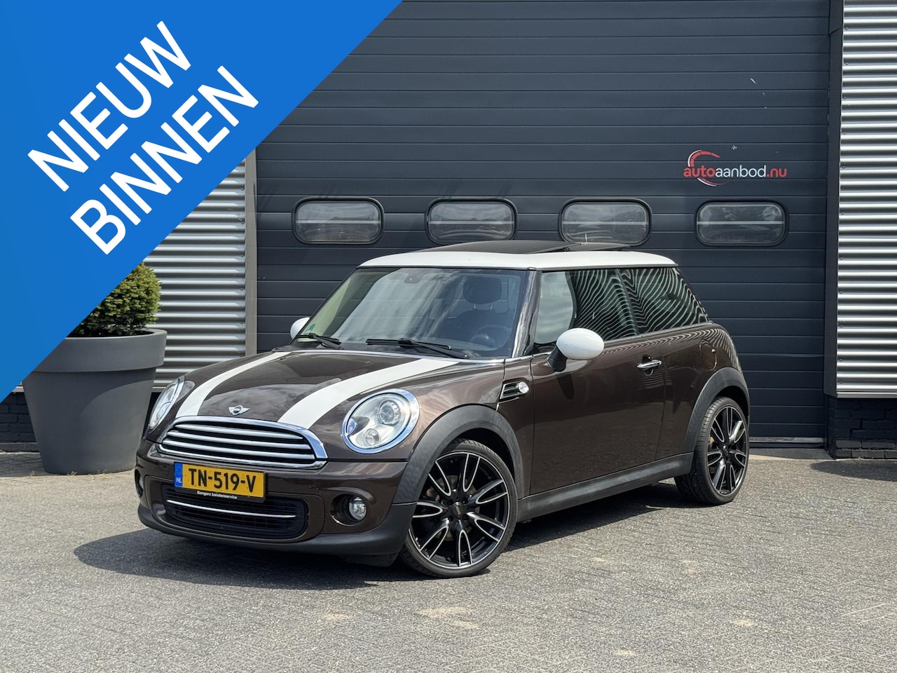 MINI Cooper - Mini 1.6 Chili | Panoramdak | Navigatie | Climate Control | Parkeersensoren | Xenon | Crui - AutoWereld.nl