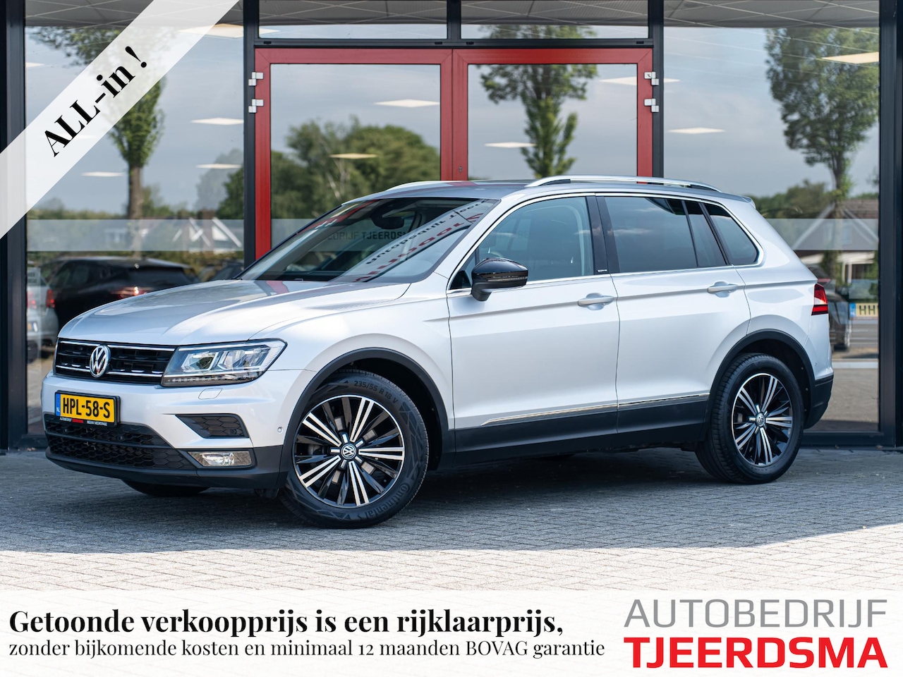 Volkswagen Tiguan - 1.5 TSI ACT Highline | Trekhaak (wegklapbaar) | Navigatie | Stoelverwarming | Stuurwiel Ve - AutoWereld.nl