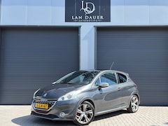 Peugeot 208 - 1.6 THP GTi / Panoramdak / Cruise / Airco / NAP