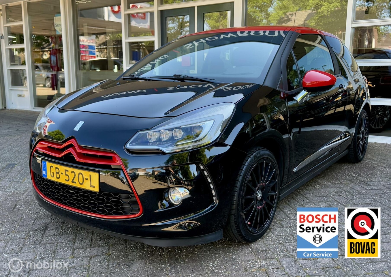 Citroën DS3 - 1.2 PureTech So Red Navi, Climat, Camera, LM.. - AutoWereld.nl