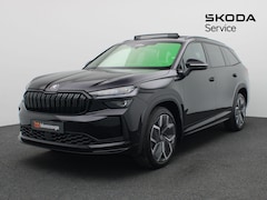 Skoda Kodiaq - 1.5 TSI MHEV Sportline Business 7p 150PK DSG Matrix led, trekhaak, verwarmbare voorruit, p