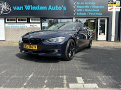 BMW 3-serie - 328i High Executive