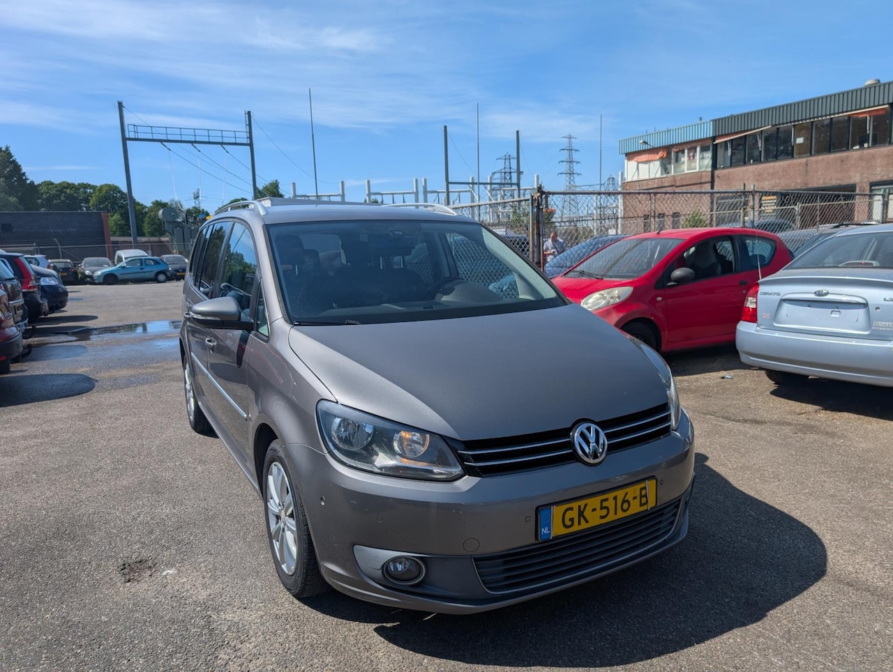 Volkswagen Touran - 2.0 TDI Highline 2.0 TDI Highline - AutoWereld.nl