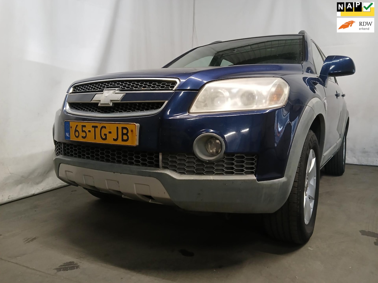 Chevrolet Captiva - 2.4 Intro Edition 2WD SCHADEAUTO!! - AutoWereld.nl