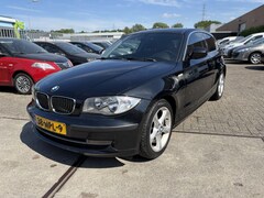 BMW 1-serie - 116i Business Line CLIMAINRUILMOGELIJK