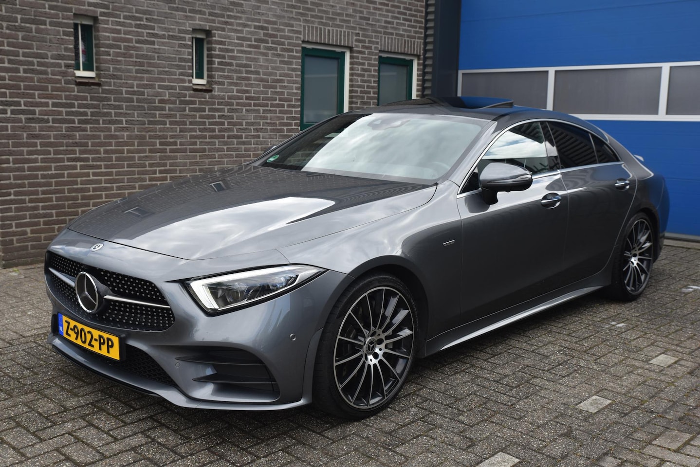 Mercedes-Benz CLS-klasse - 400 d 4MATIC Sport Edition 1/Schuifdak/Massage - AutoWereld.nl