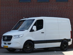 Mercedes-Benz Sprinter - 211 CDI L1H1 Airco/Trekhaak/Cruise control