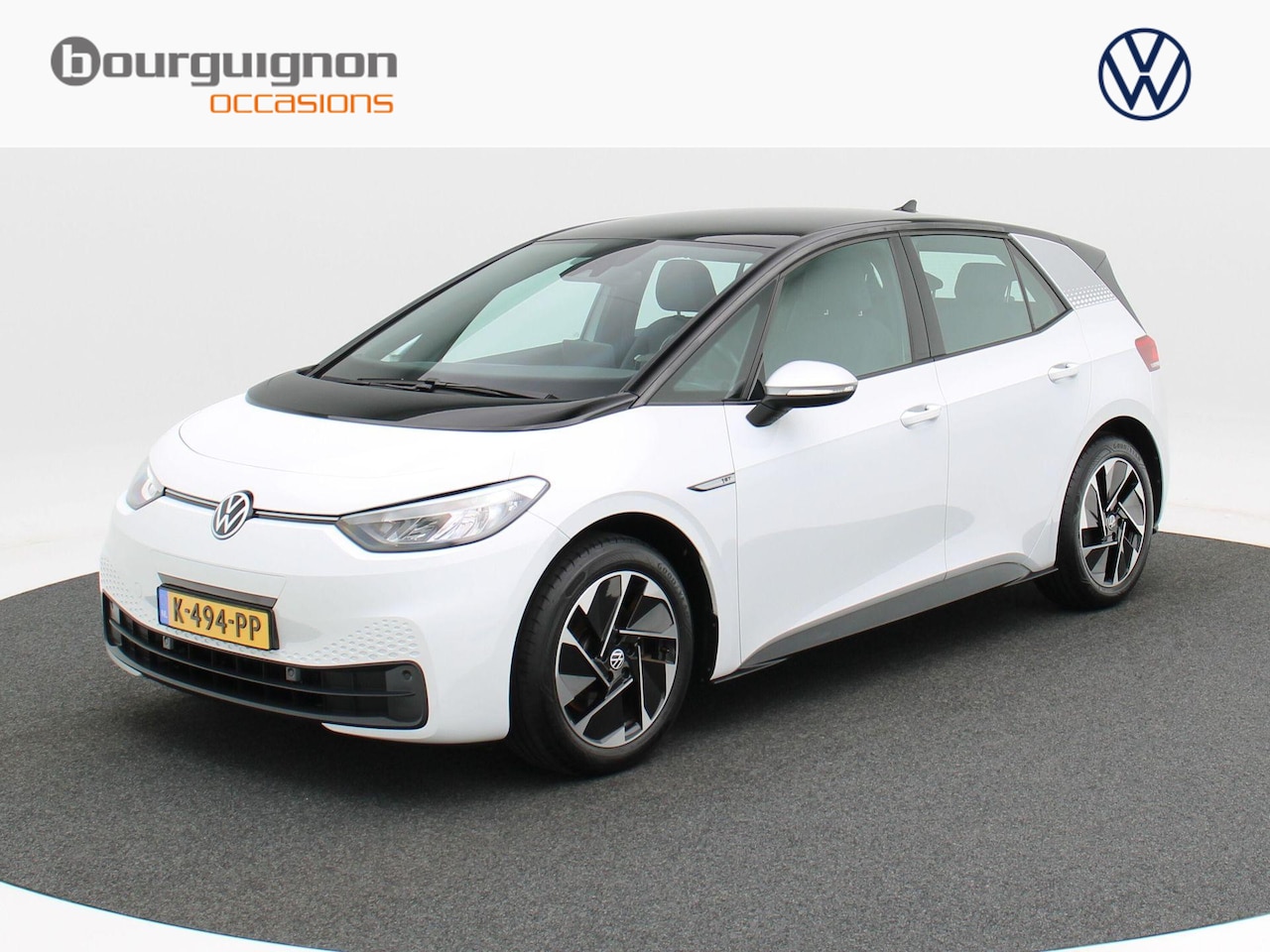 Volkswagen ID.3 - First 58 kWh 204 Pk | Climate Controle | Adaptive Cruise | Navigatie | Stoelverwarming | P - AutoWereld.nl