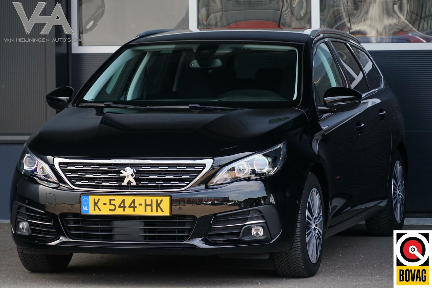 Peugeot 308 SW - 1.2 PureTech Blue Lease Allure 1.2 PureTech Blue Lease Allure, NL, cam. trekh. - AutoWereld.nl