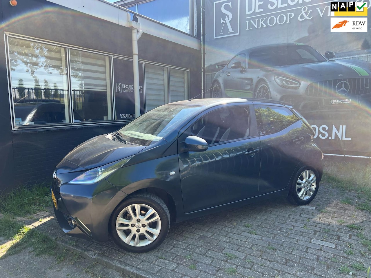 Toyota Aygo - 1.0 VVT-i x-wave Airco 5Dr - AutoWereld.nl