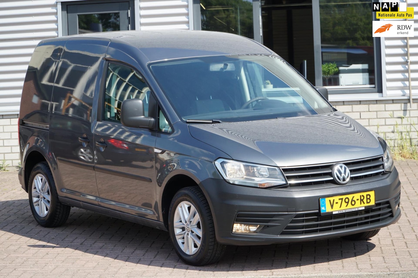 Volkswagen Caddy - 2.0 TDI L1H1 BMT NAVI LM VELGEN - AutoWereld.nl