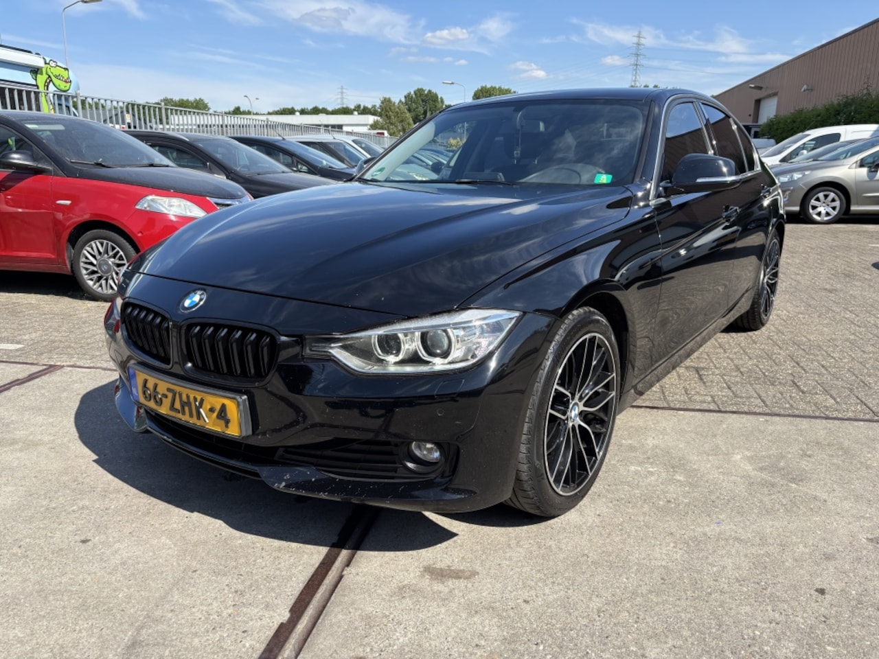 BMW 3-serie - 320d EDE Upgr. Ed.CLIMA!!AUTOMAAT!! - AutoWereld.nl