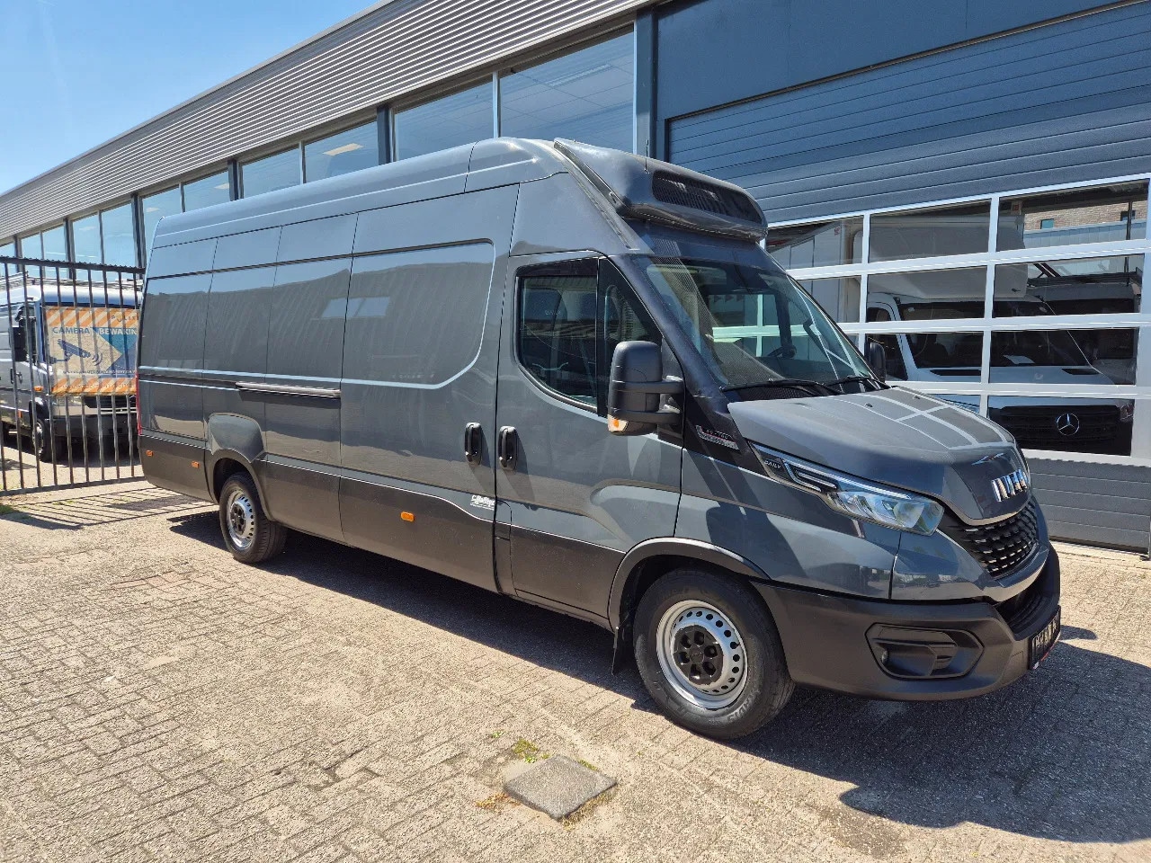 Iveco Daily - 35S18 L4H3/ Fleischwagen/ Meattransport/ TK C 450 MAX/ Nr.2 - AutoWereld.nl