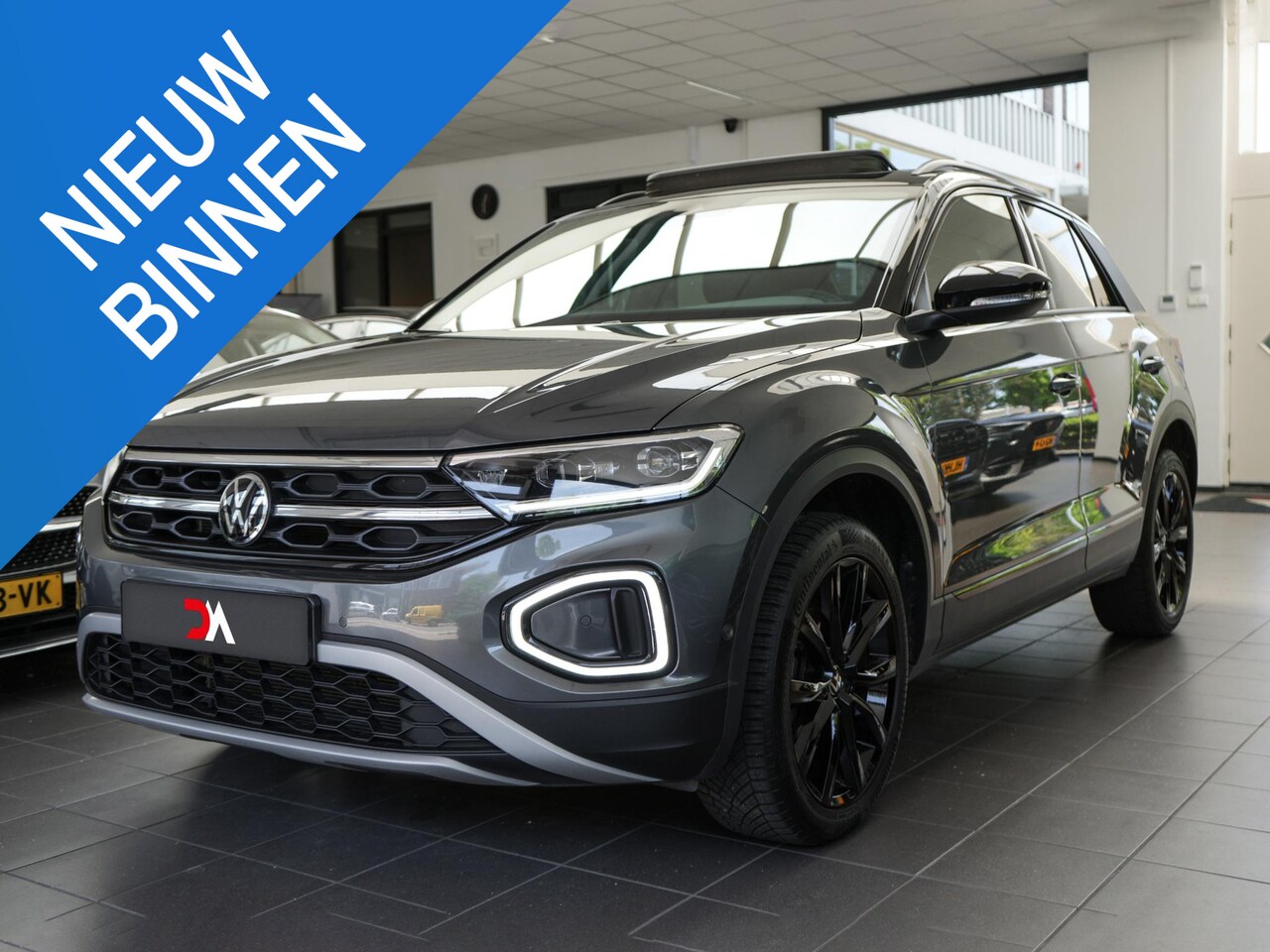 Volkswagen T-Roc - 1.0 TSI | PANO | CAMERA | VIRTUAL | 2023 - AutoWereld.nl