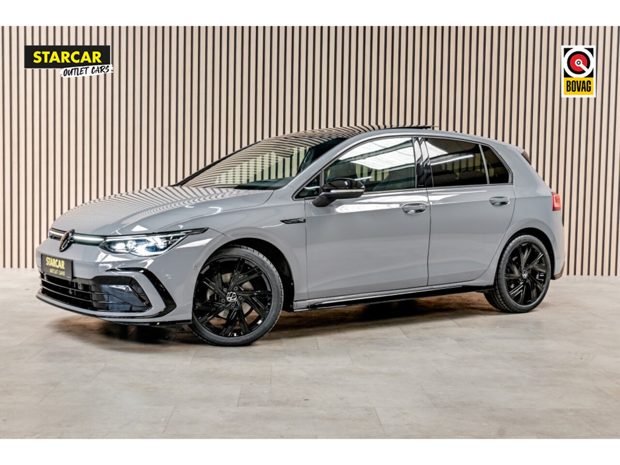 Volkswagen Golf - 1.5 eTSI R-Line HUD|HarmanKardon|PANO|ACC - AutoWereld.nl