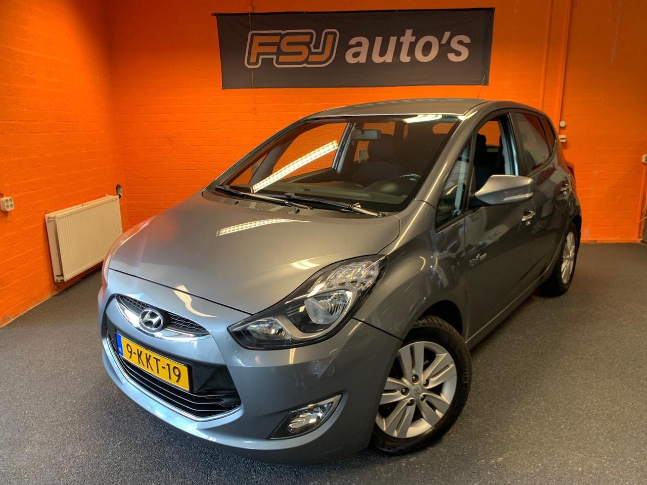 Hyundai ix20 - 1.4 / BLEU DRIVE / NAVI / CAMERA / AIRCO!! - AutoWereld.nl