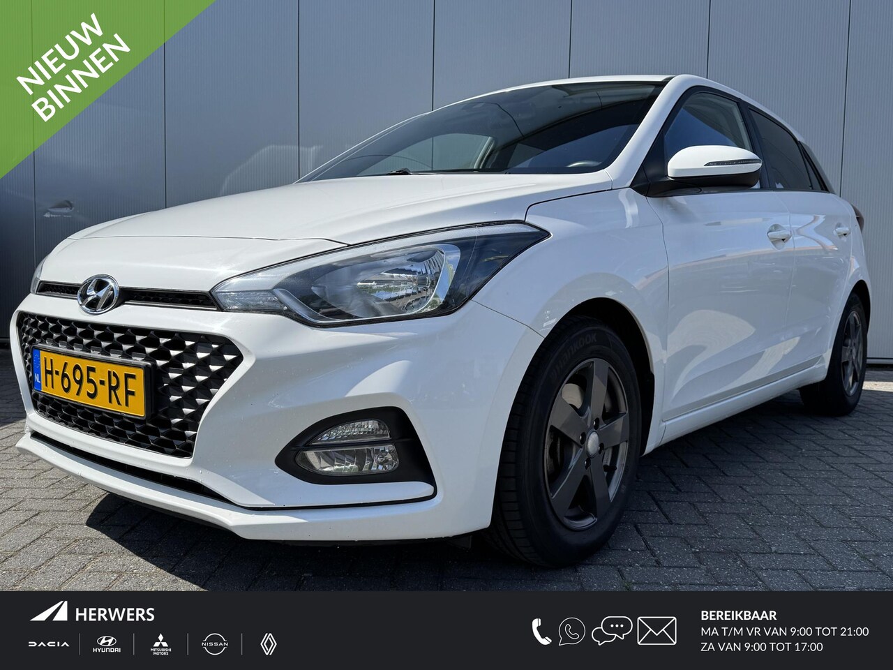 Hyundai i20 - 1.0 T-GDI Comfort / Navigatie + Apple Carplay/Android Auto/ Climate Control/  LM Velgen / - AutoWereld.nl