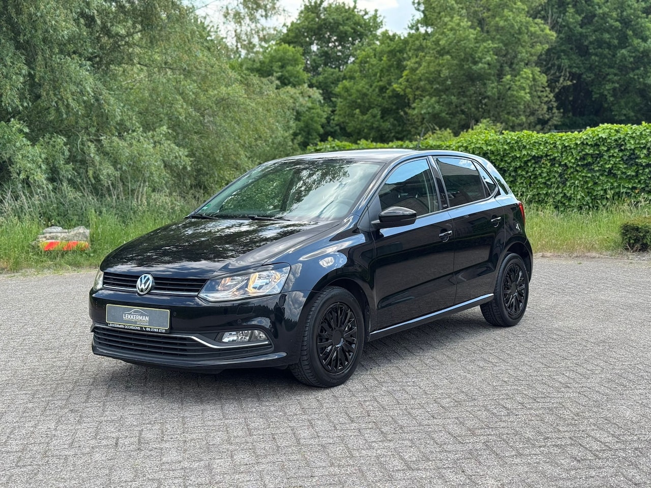 Volkswagen Polo - 1.0 High Line I CARPLAY I PDC I STOELVERW I CLIMA I WEINIG KM - AutoWereld.nl