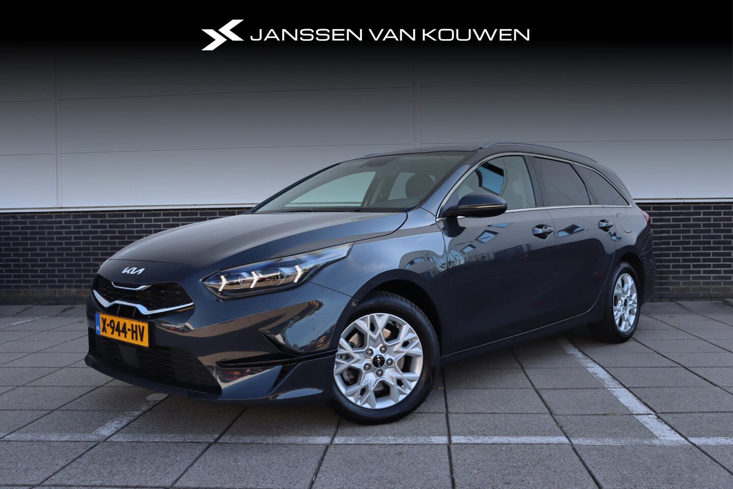 Kia Cee'd Sportswagon - Ceed 1.0 T-GDi DynamicPlusLine * stoel-Stuur verwarming * Apple Carplay * Camera * - AutoWereld.nl