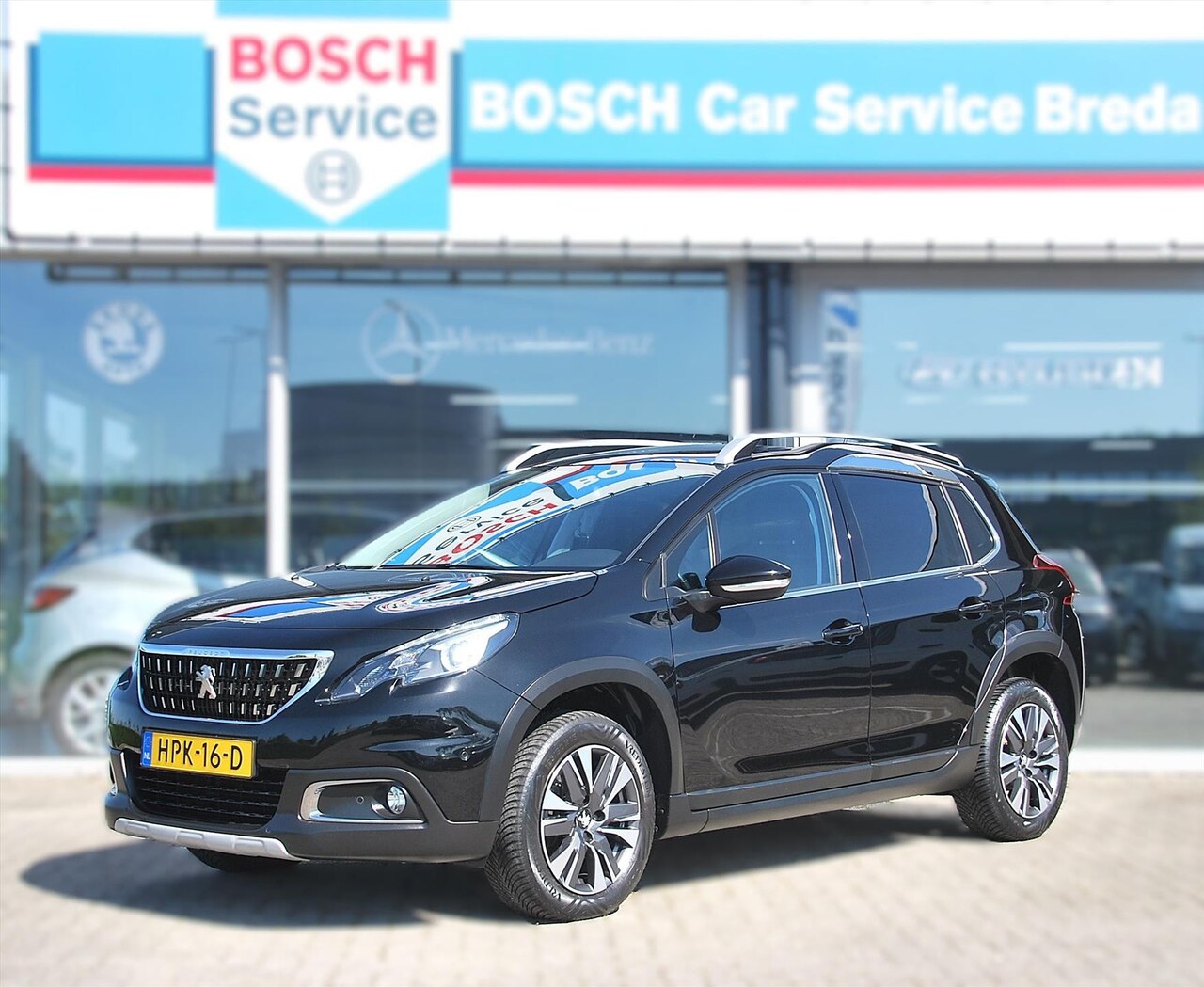 Peugeot 2008 - 1.2 PureTech Allure 1.2 PureTech 110pk Allure - AutoWereld.nl