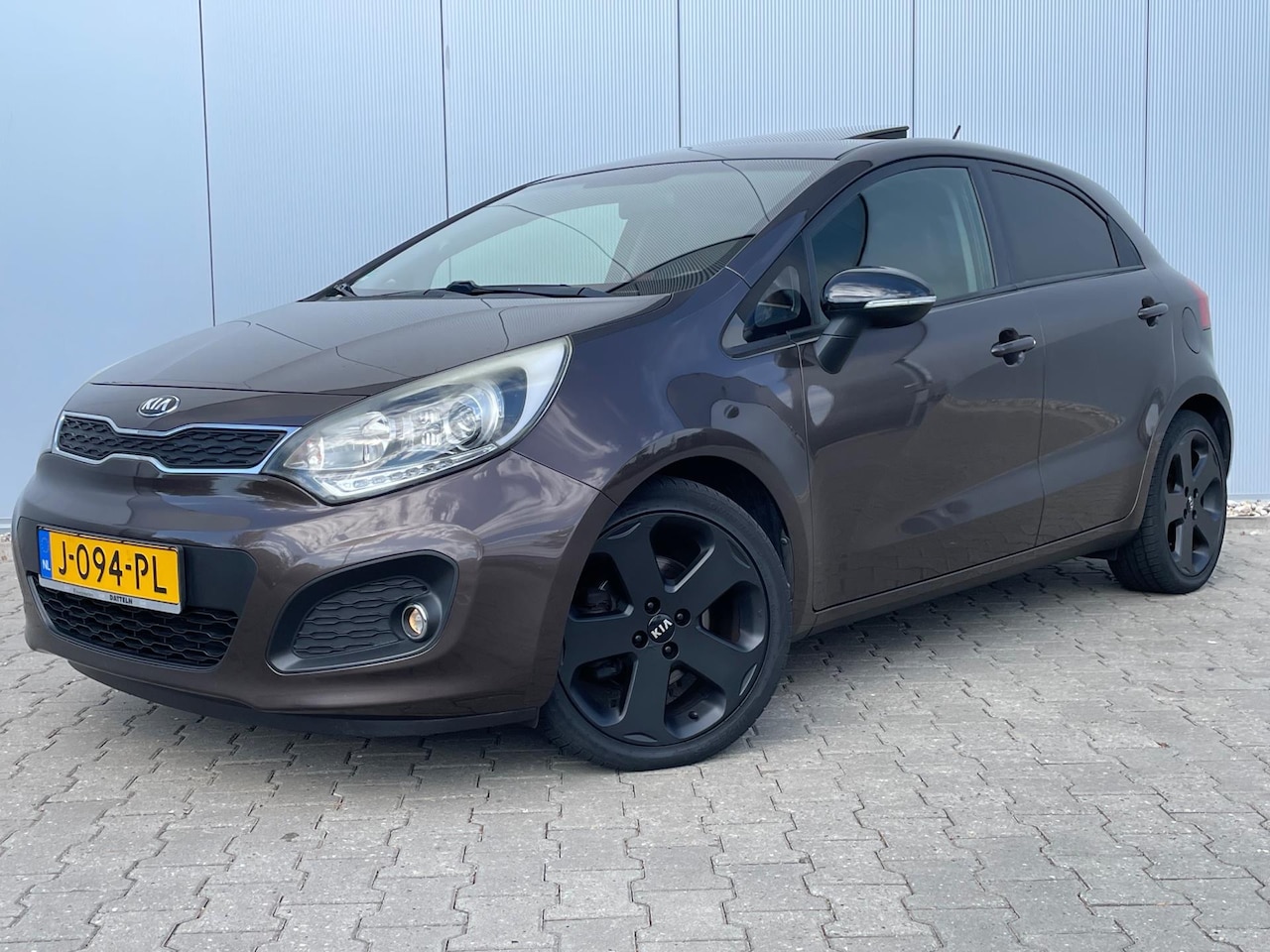 Kia Rio - 1.4 CVVT Comfort Pack 1.4 CVVT Comfort Pack, handel of export! - AutoWereld.nl