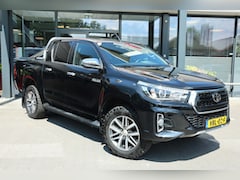 Toyota HiLux - 2.4 D-4D DUBBEL CABIN EXECUTIVE BE TREKKER A/T 5 SITZ 4WD VAN