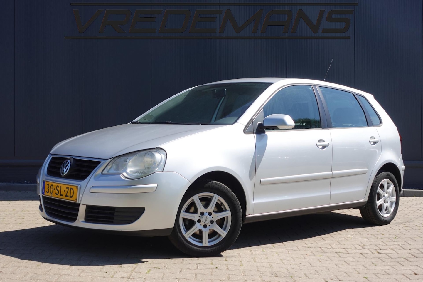 Volkswagen Polo - 1.4-16V Sportline / AIRCO - AutoWereld.nl