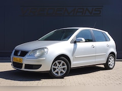 Volkswagen Polo - 1.4-16V Sportline / AIRCO