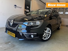 Renault Mégane - Megane 1.5 dCi Eco2 Zen 1STE EIG. NAVI CLIMA LMV NAP APK 4-2026