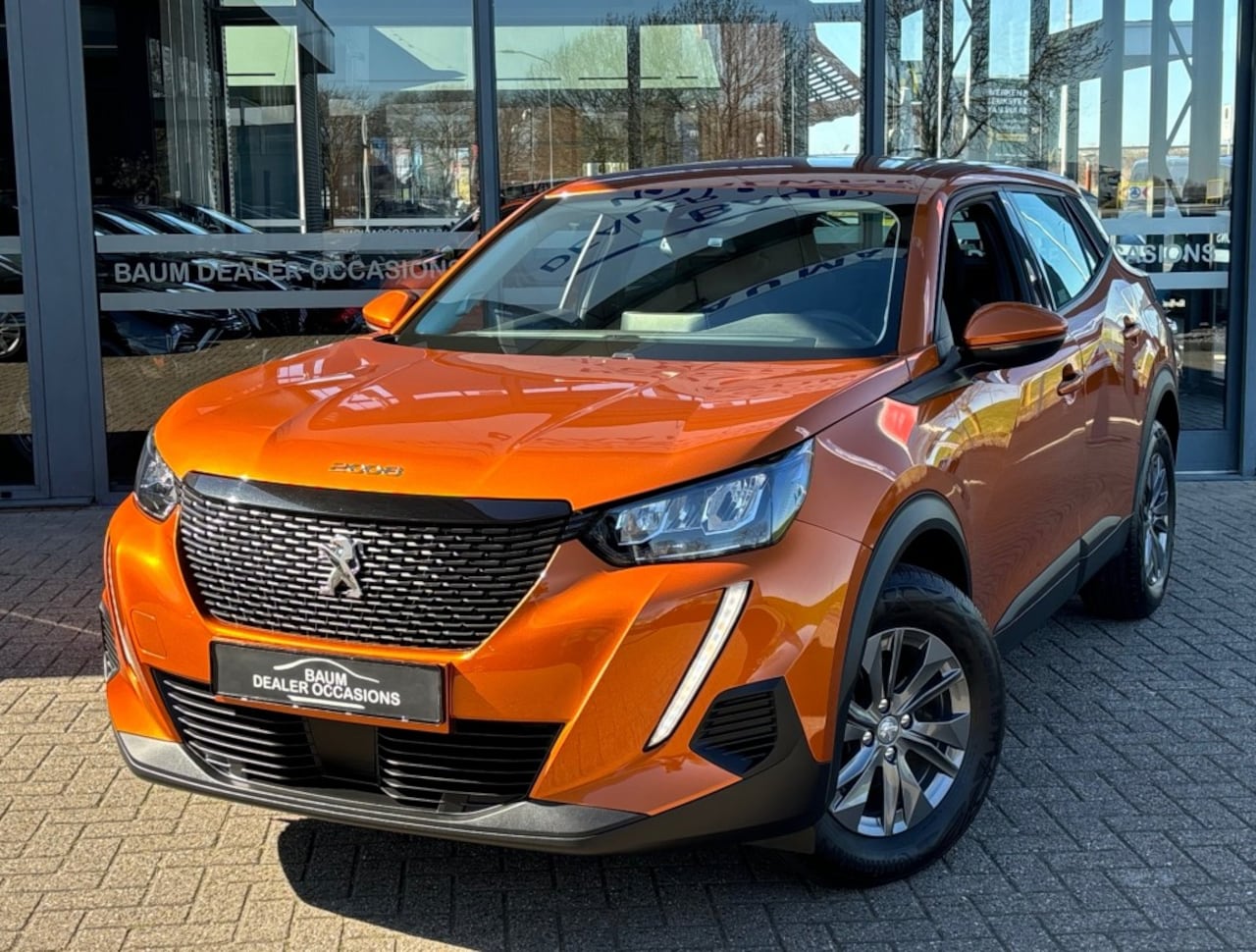 Peugeot 2008 - 1.2 PT ALLURE PACK 130PK AUTOMAAT NAVI PDC-CAMERA LMV - AutoWereld.nl