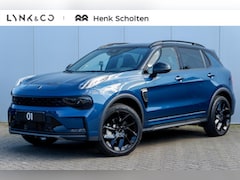 Lynk & Co 01 - AUT7 261PK | BLACK EDITION | Zwarte hemel | Panoramisch Schuif-/Kanteldak | 360 Camera |In