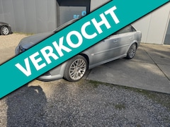 Opel Vectra GTS - 2.2-16V Sport lees advertentie