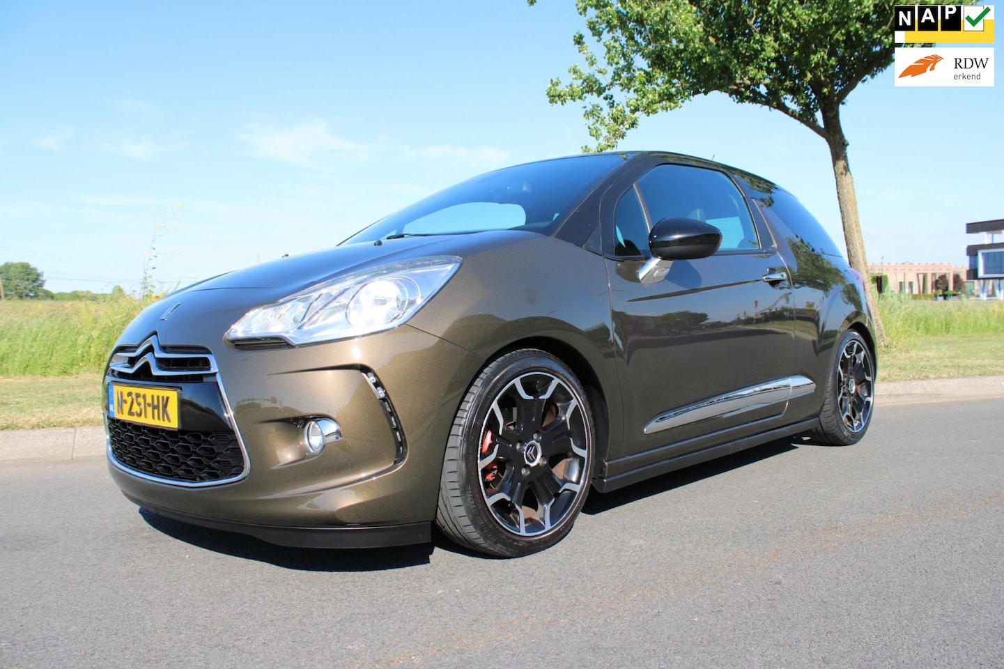 Citroën DS3 - 1.6 So Chic Climate Control - AutoWereld.nl