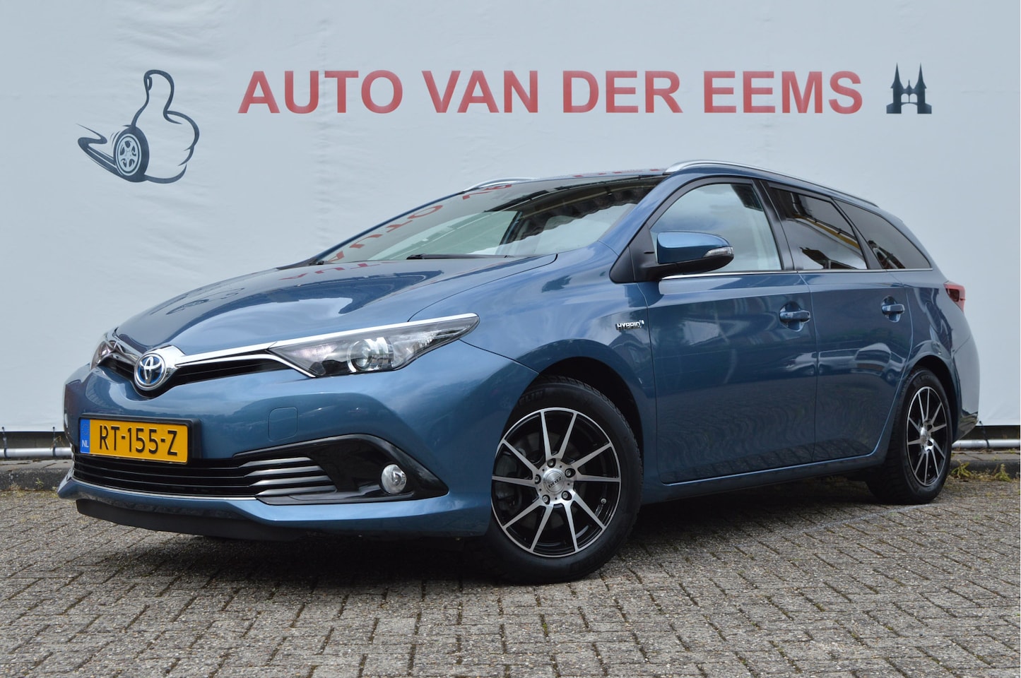 Toyota Auris Touring Sports - 1.8 Hybrid Dynamic Nap / Clima / Cruise / Dab / Trekhaak - AutoWereld.nl