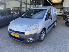 Peugeot Partner - 122 1.6eHDI L2XT Pr+