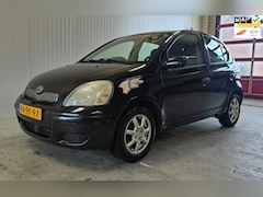 Toyota Yaris - 1.3 VVT-i Sol |NAP| Airco